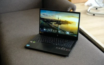 Acer Nitro V 15 (RTX 5050) Review: Honest Budget Gaming